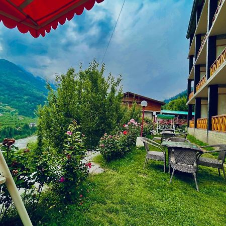 Naina Spring Resort, Manali - Away From City Hustle Esterno foto
